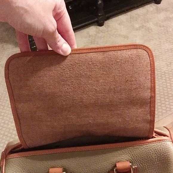 Dooney and Bourke satchel ❤ (Very Rare) Vintage - Picture 9 of 12